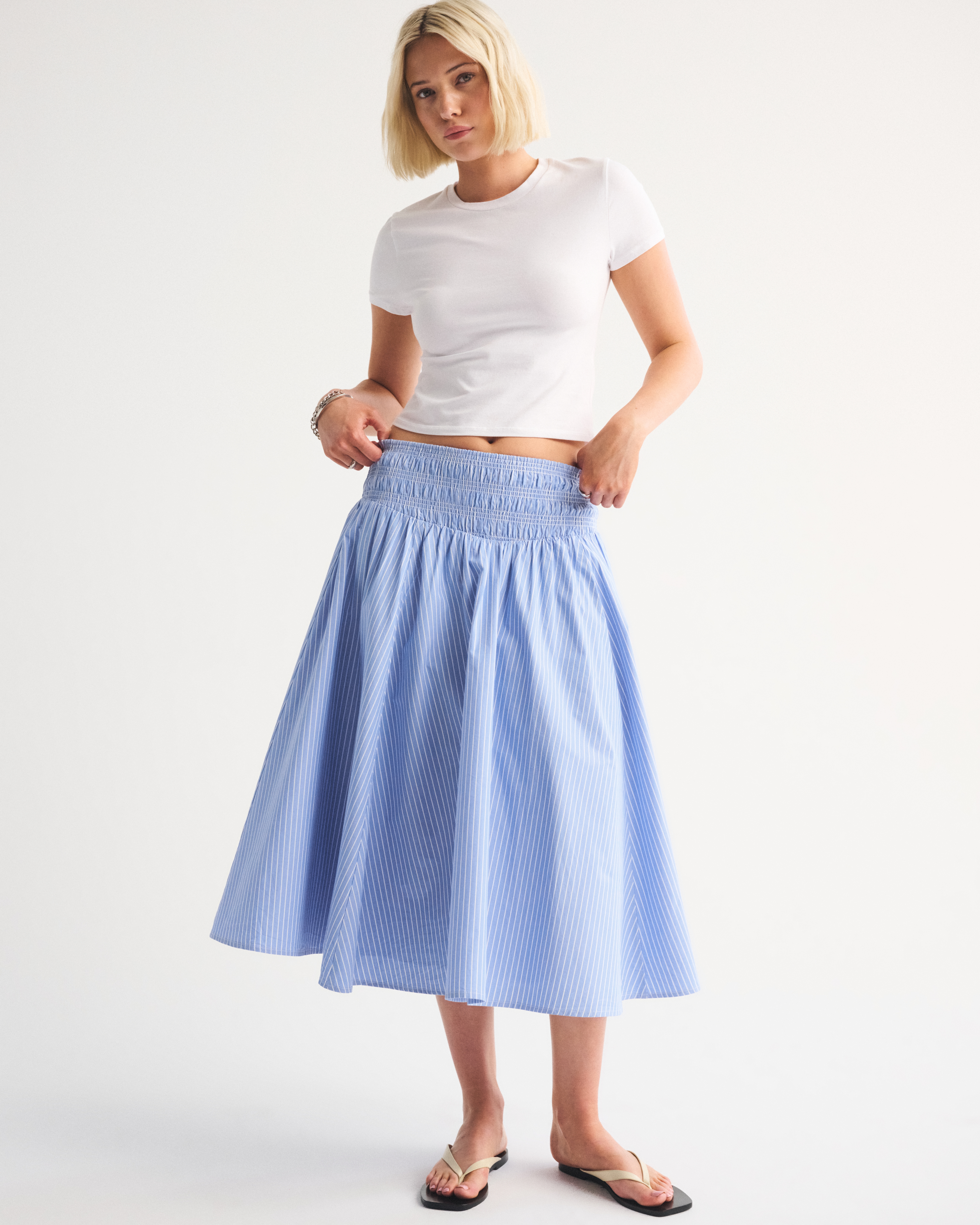 Женские юбки Abercrombie & Fitch Smocked Drop-Waist Poplin Midi Skirt — фото 2
