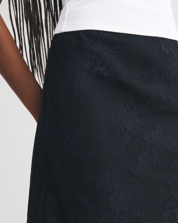 2-in-1 Reversible Lace and Satin Midi Skirt