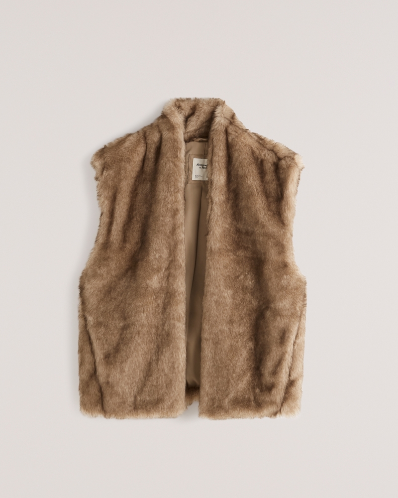 The top vest outfits for women | outfits with vests | outfits with sweater vests | sweater vest outfits | puffer vest outfits | outfits with puffer vests 