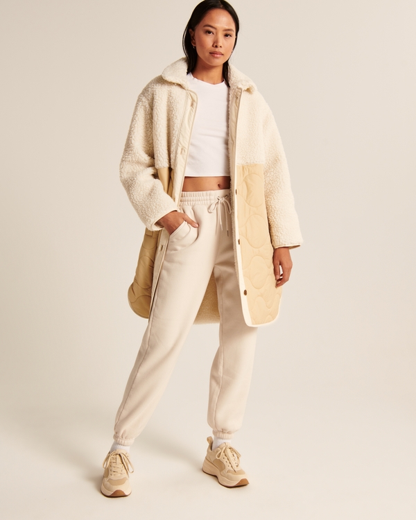 ABERCROMBIE AND FITCH SHERPA JACKET xpressriyadh