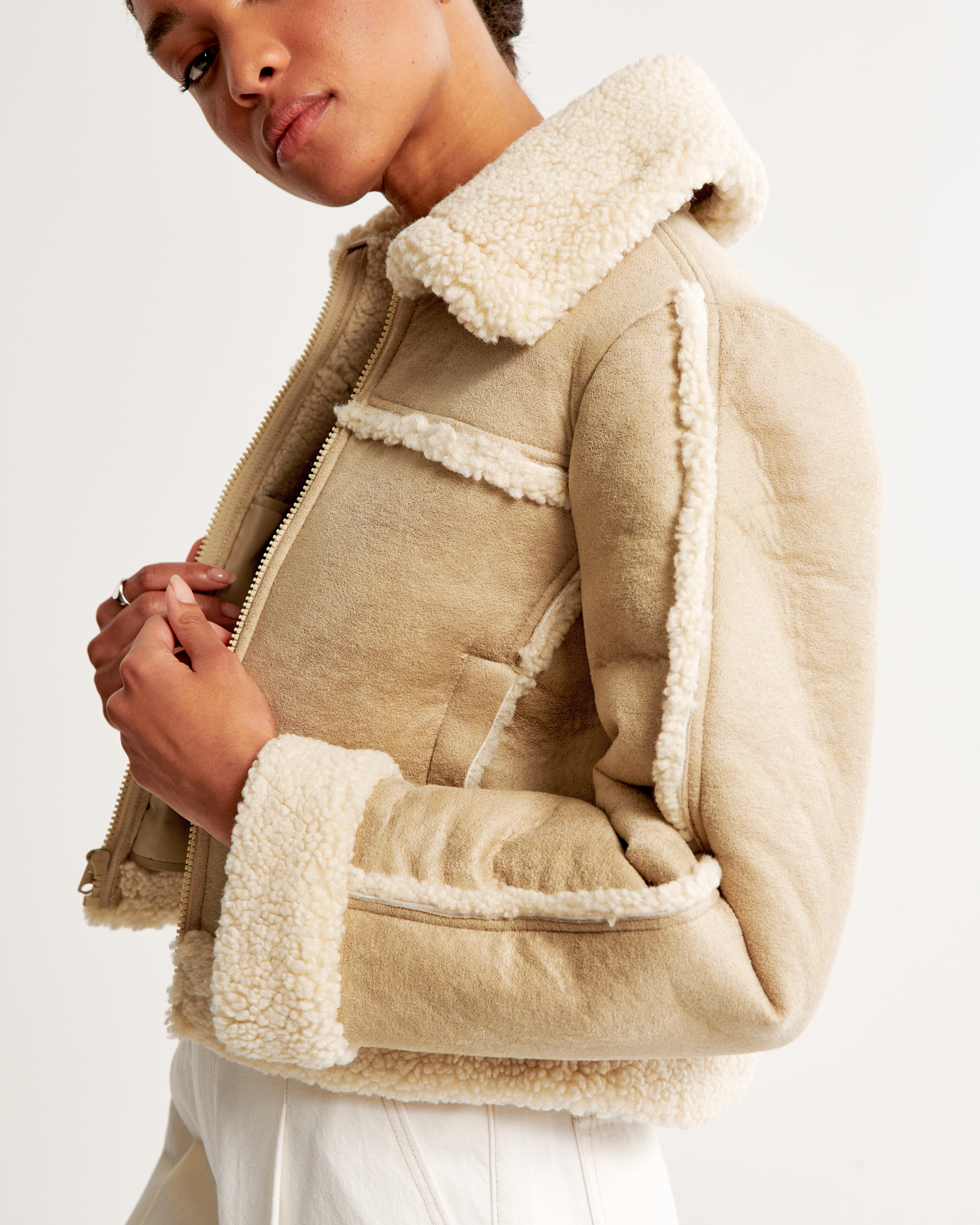 ネット買付 Herlipto Shearling-Trimmed Suede Coat | www.oitachuorc.com