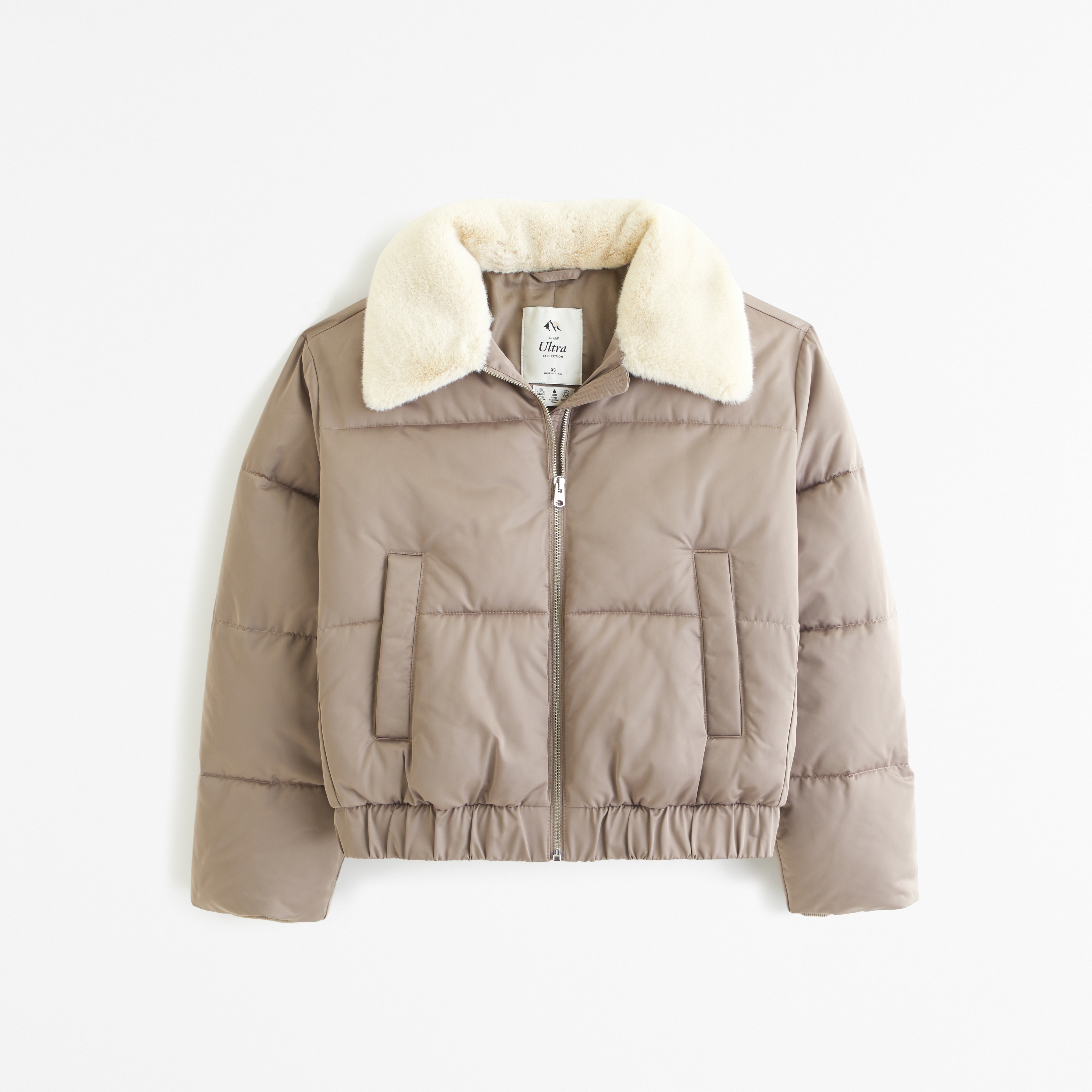 Pocket pearlescent faux outlet fur trim puffer