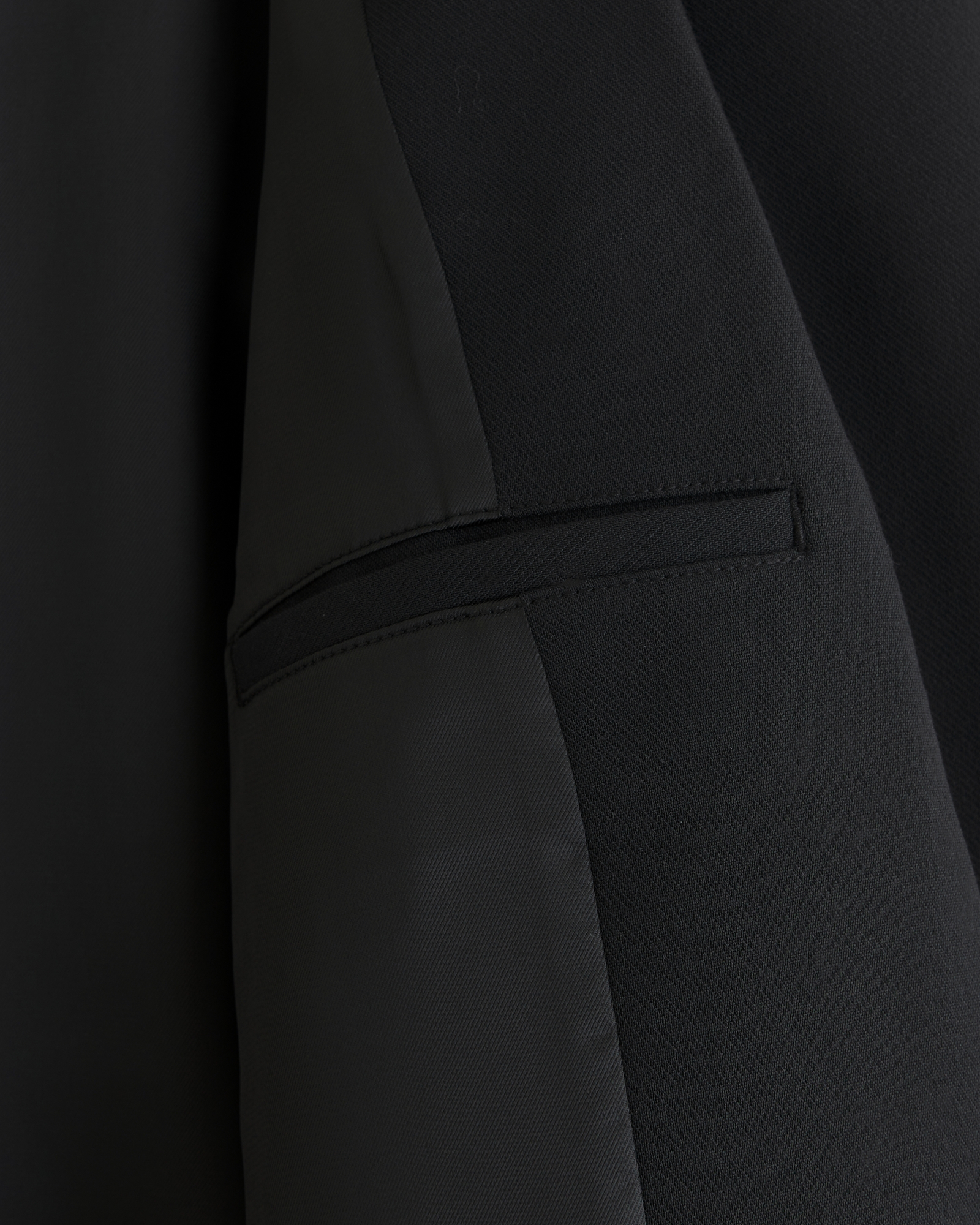 Classic Suiting Blazer