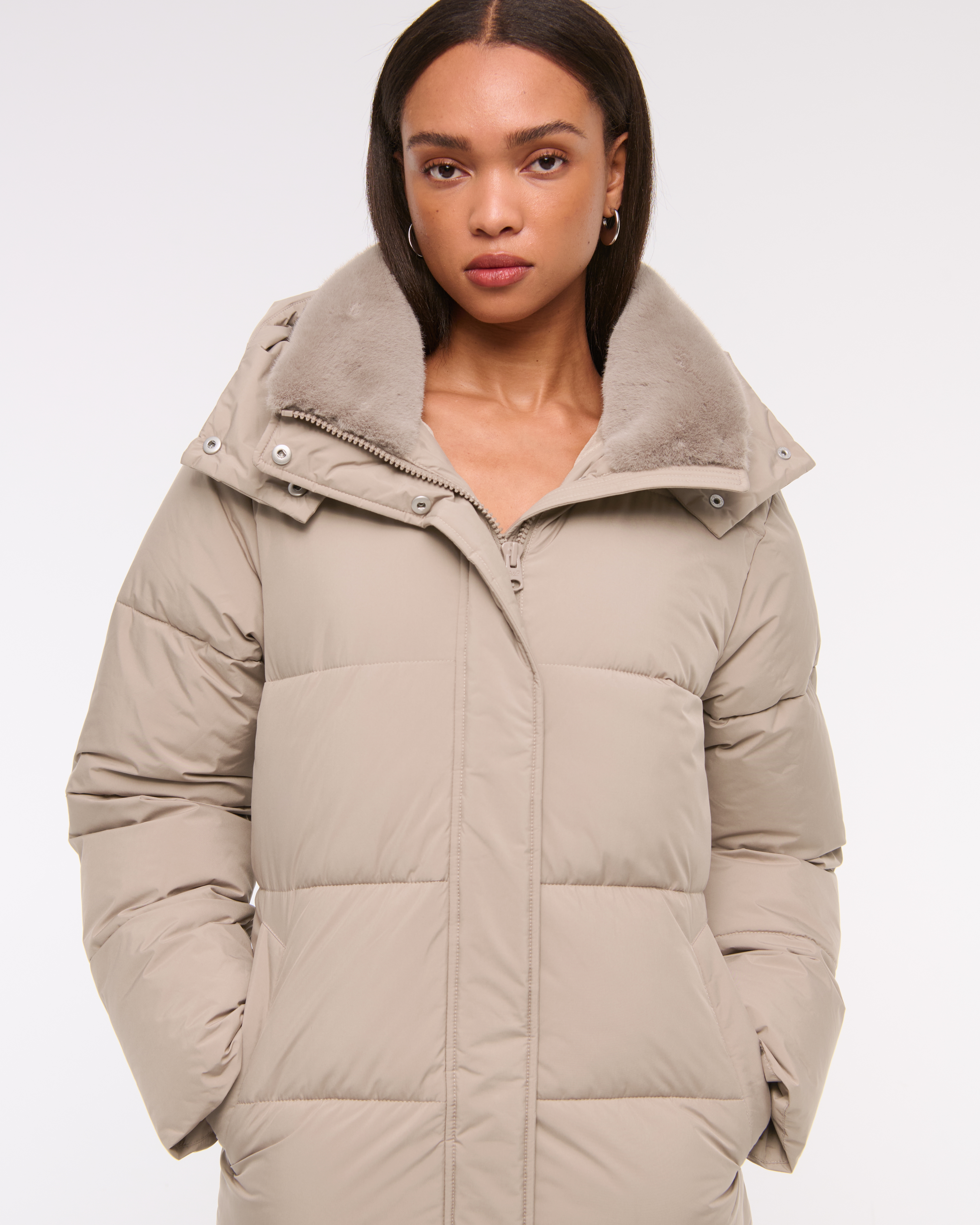 NEW cheapest Abercrombie & Fitch nude oversized long puffer size Medium