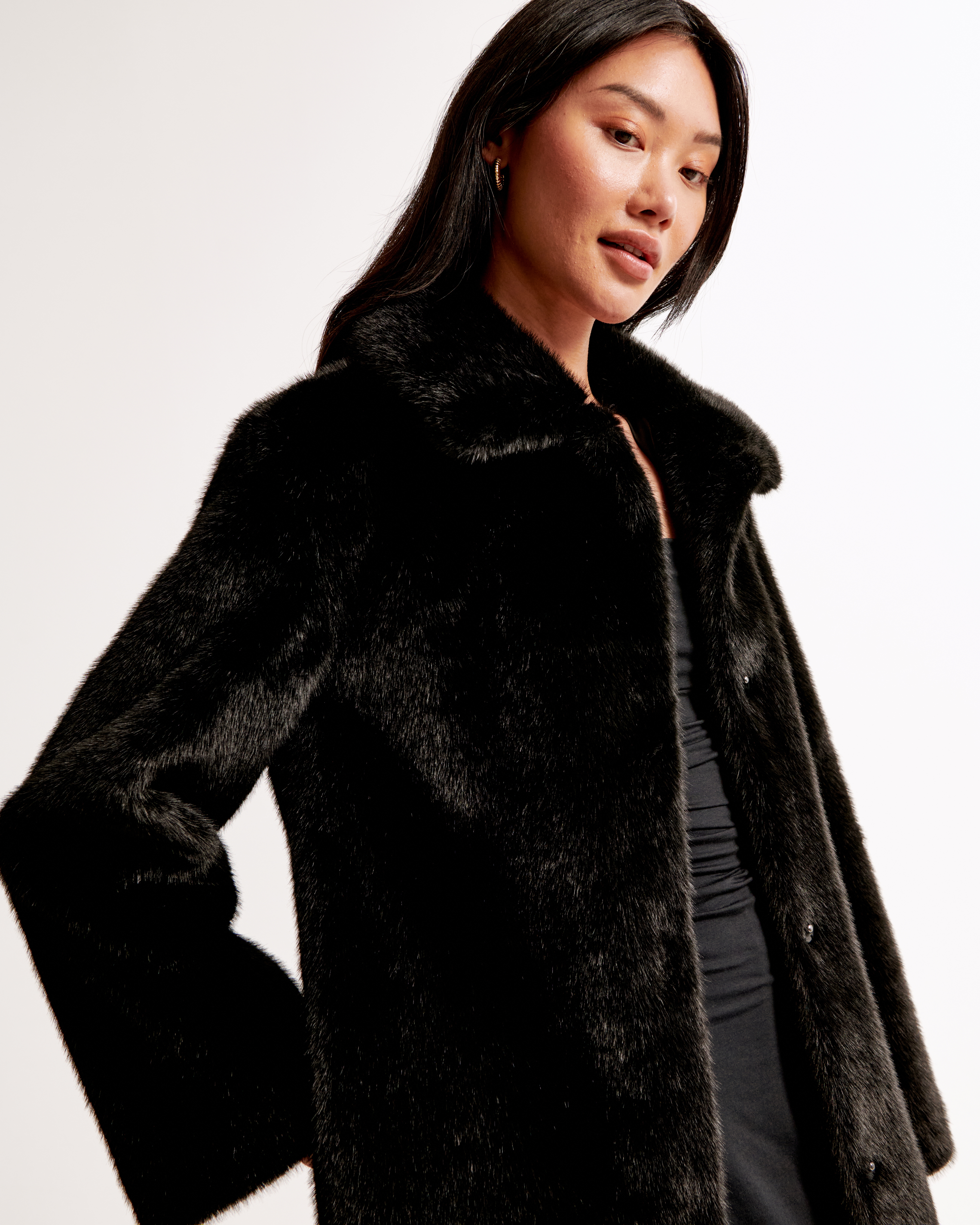 A&F deals FAUX FUR COAT