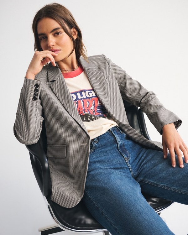 Classic Suiting Blazer