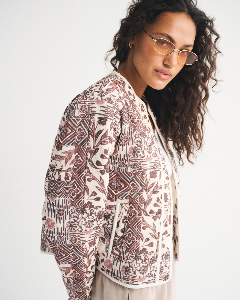 Quilted Collarless Non-Closure Jacket