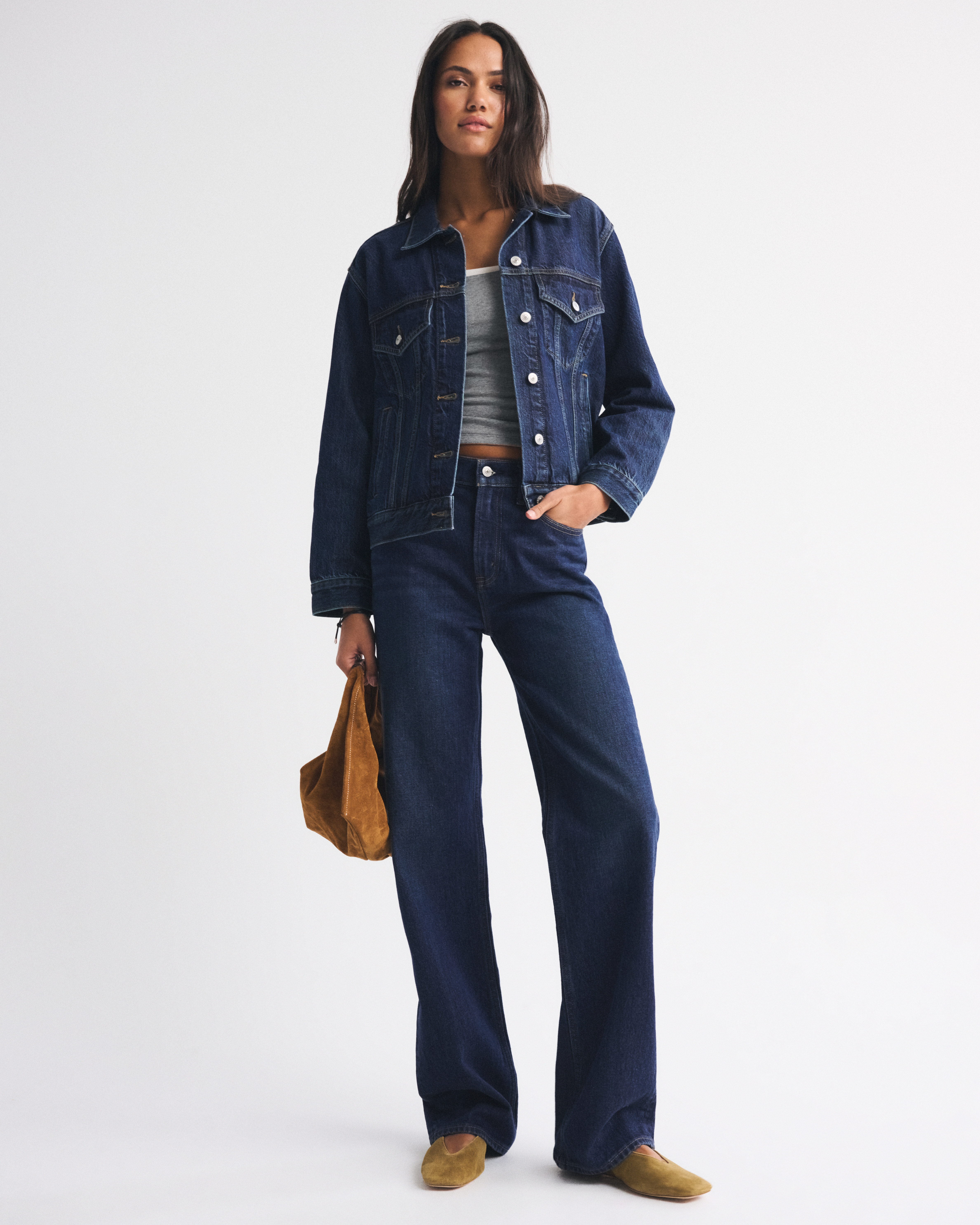 Женские куртки Abercrombie & Fitch Easy Denim Trucker Jacket — фото 3