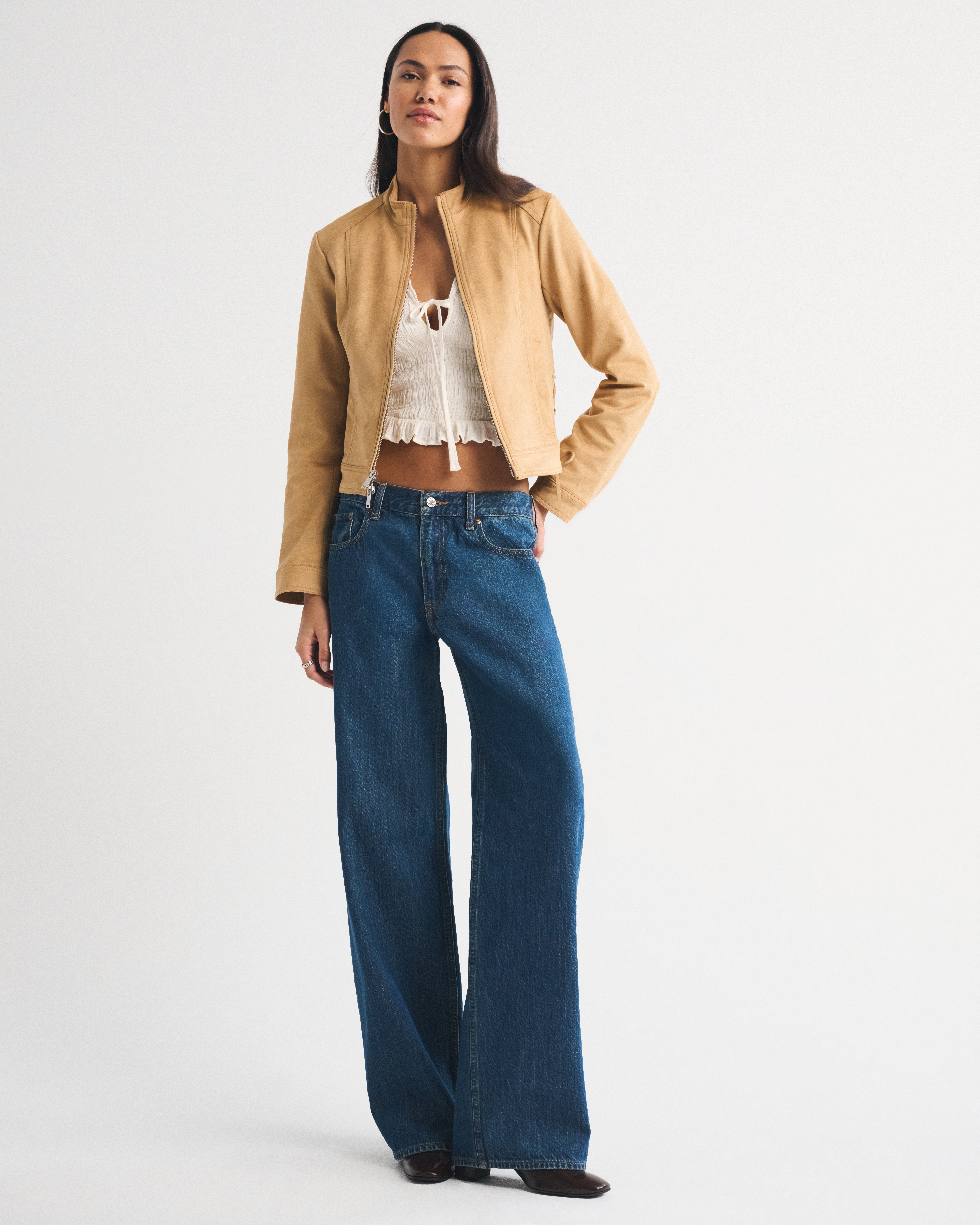 Женские куртки Abercrombie & Fitch Slim Vegan Suede Mockneck Jacket — фото 3