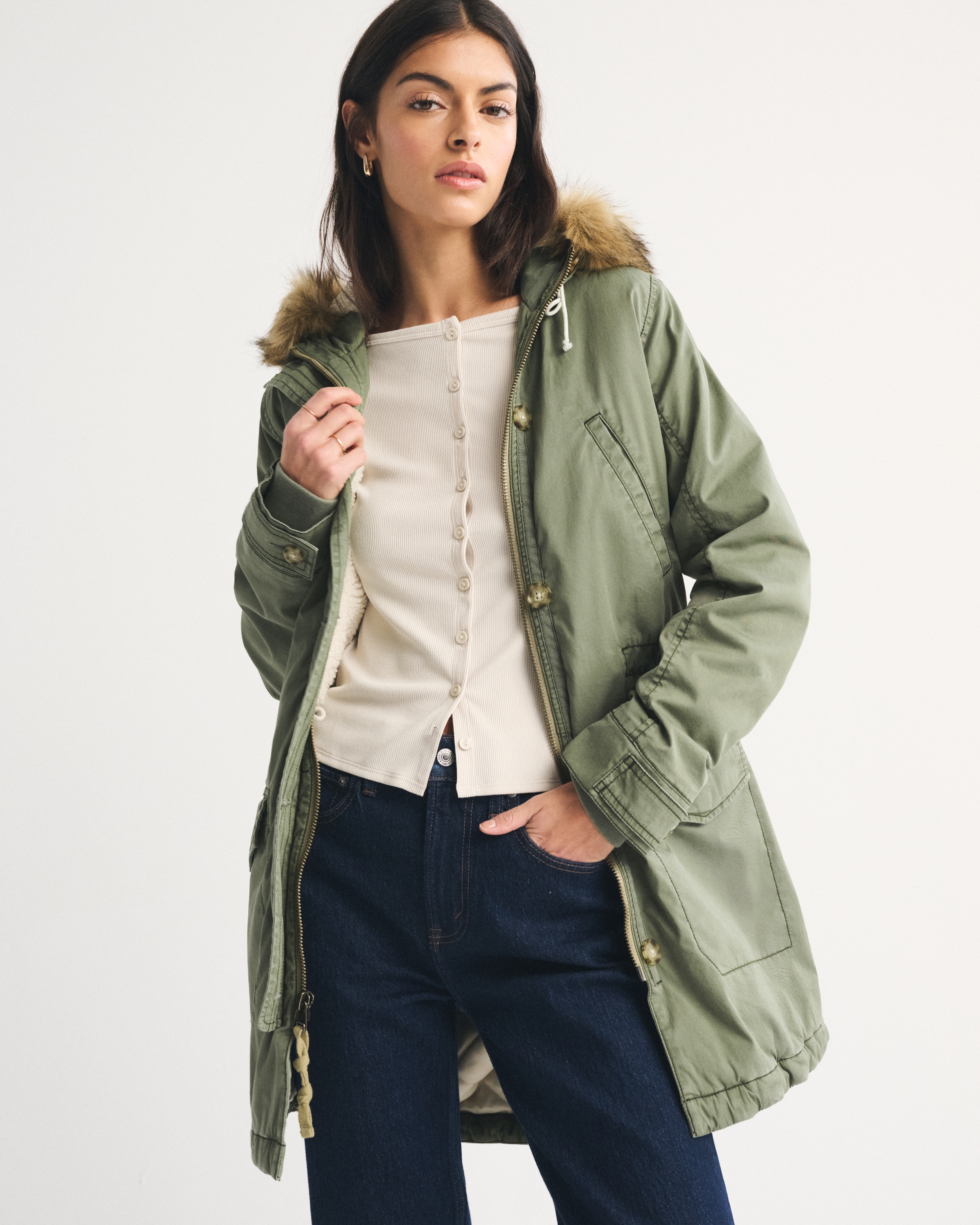 Женские куртки Abercrombie & Fitch Fleece-Lined Parka — фото 3