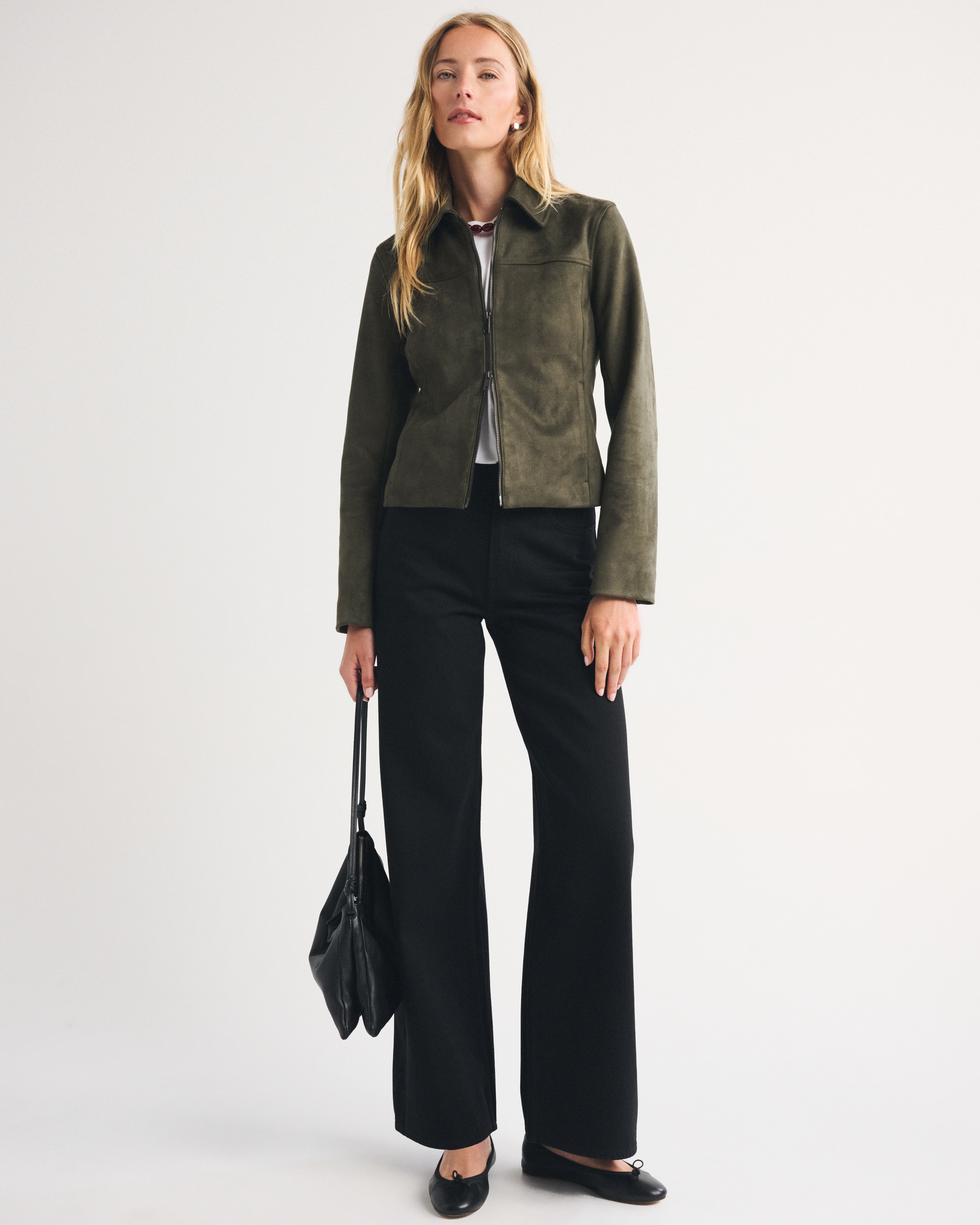 Женская куртка Abercrombie & Fitch Slim Zip Vegan Suede, цвет: Глубокий мох — фото 3