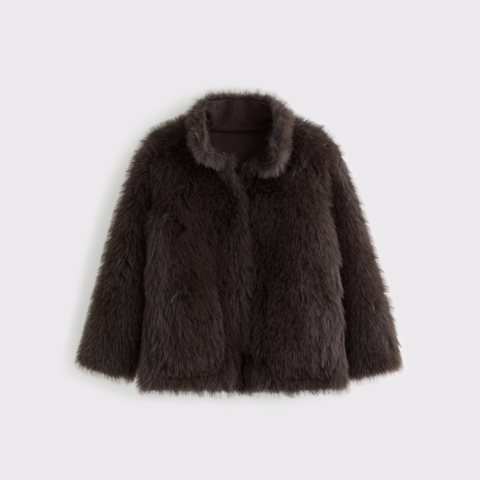 Женские куртки Abercrombie & Fitch Reversible Mockneck Mid-Length Faux Fur Shearling Coat