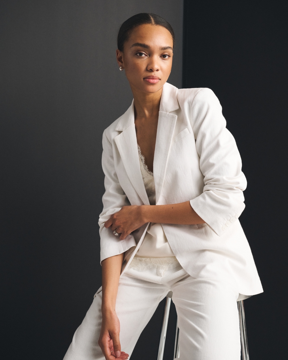 Linen-Blend Nipped-Waist Blazer