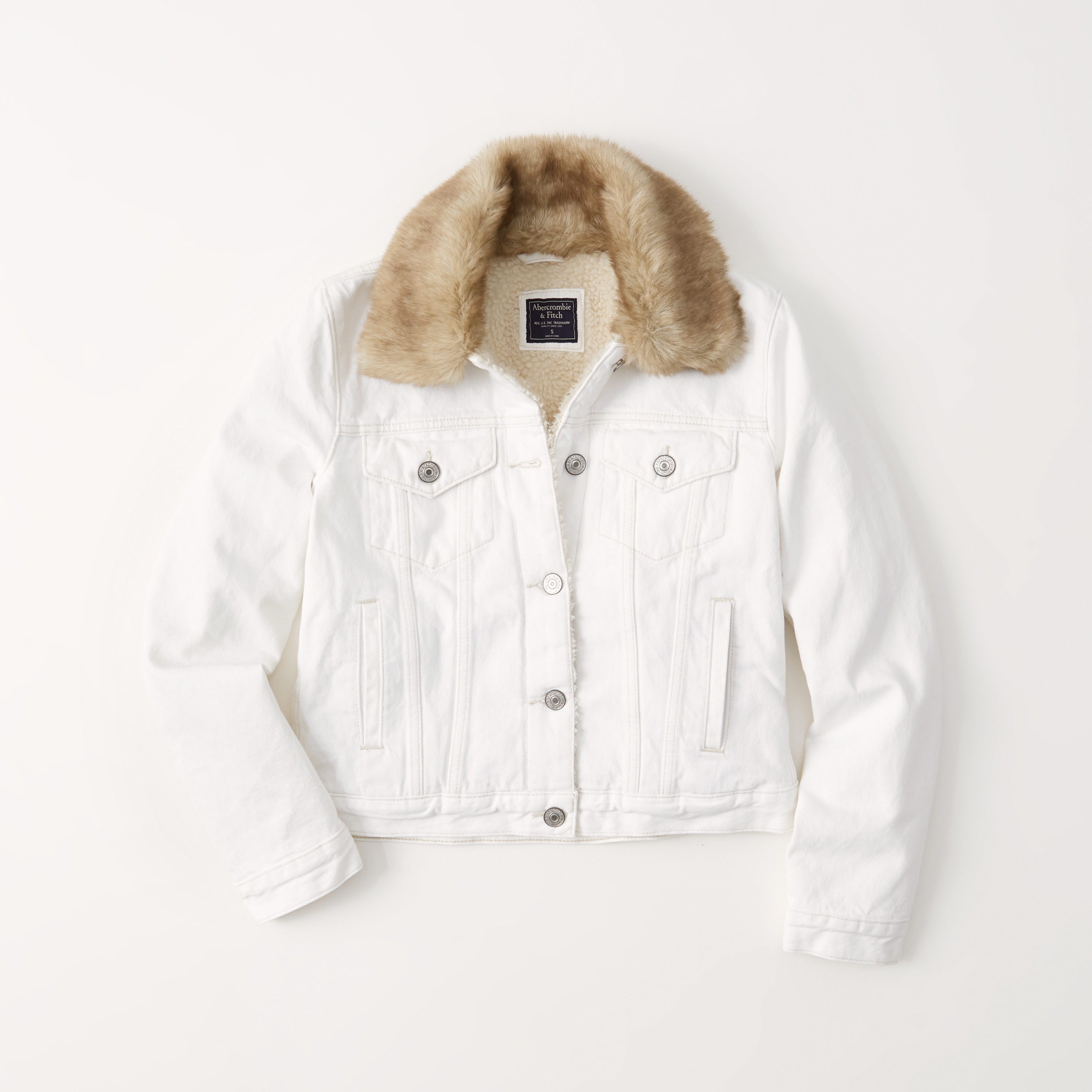 jean jacket with white fur collar