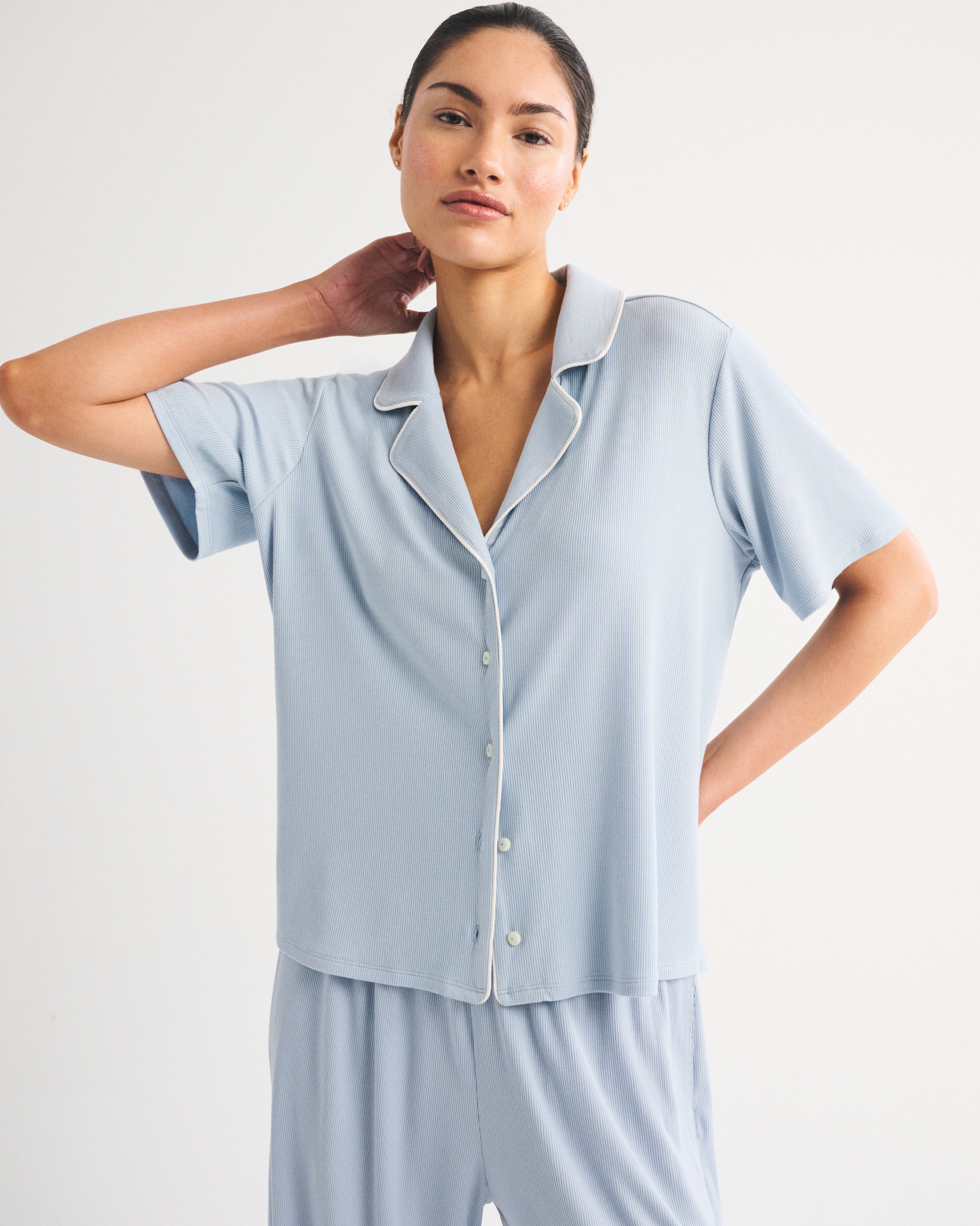 Женские рубашки Abercrombie & Fitch Modal-Blend Lounge Rib Button-Through Shirt — фото 2