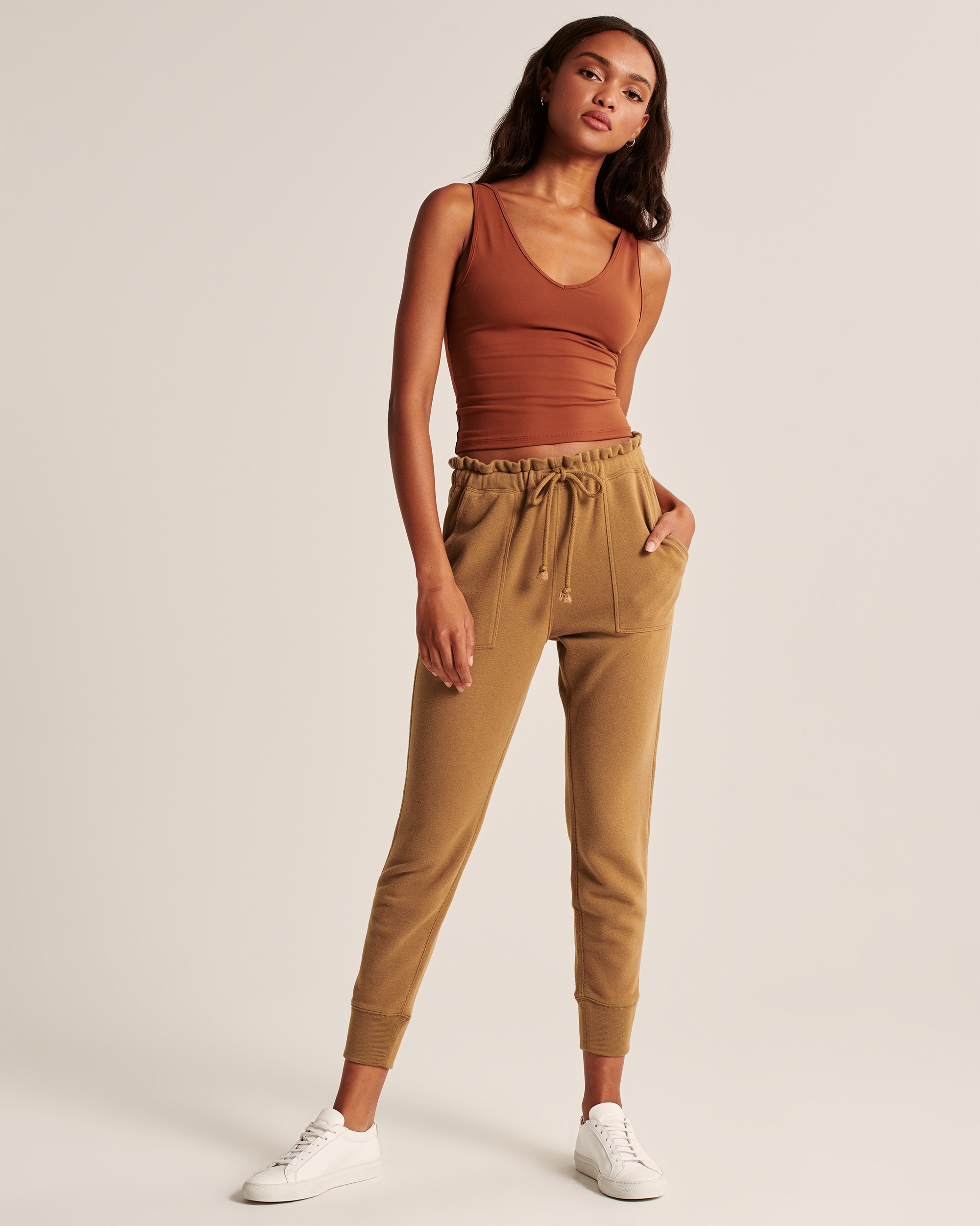 abercrombie ruffle waist joggers