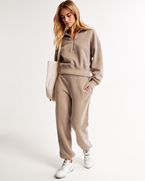 Essential Sunday Sweatpant, Light Brown