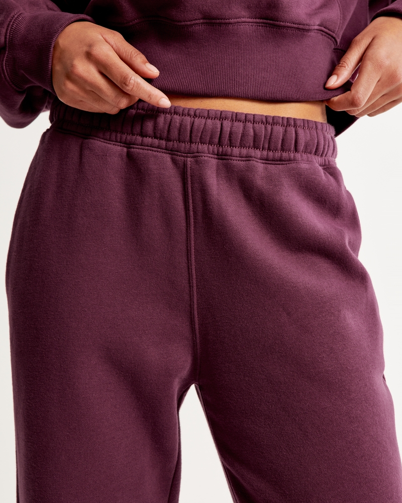 Women's Essential Sunday Sweatpant