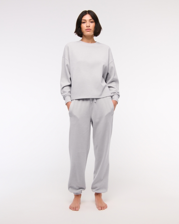 Abercrombie shops Sweatshirt & Jogger Set