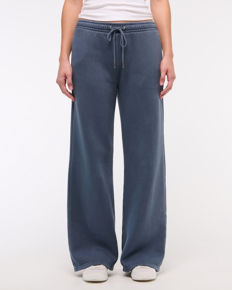 Essential Mid Rise Wide Leg Sunday Sweatpant