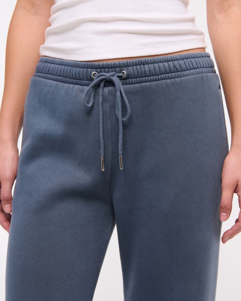 Essential Mid Rise Wide Leg Sunday Sweatpant