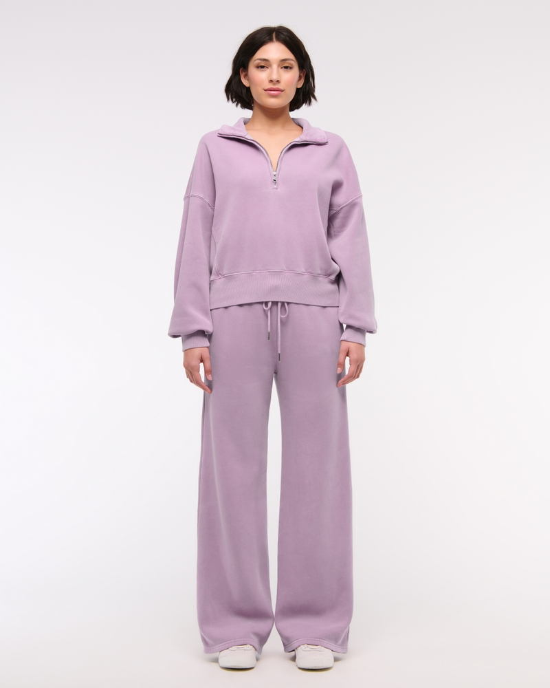 Essential Mid Rise Wide Leg Sweatpant