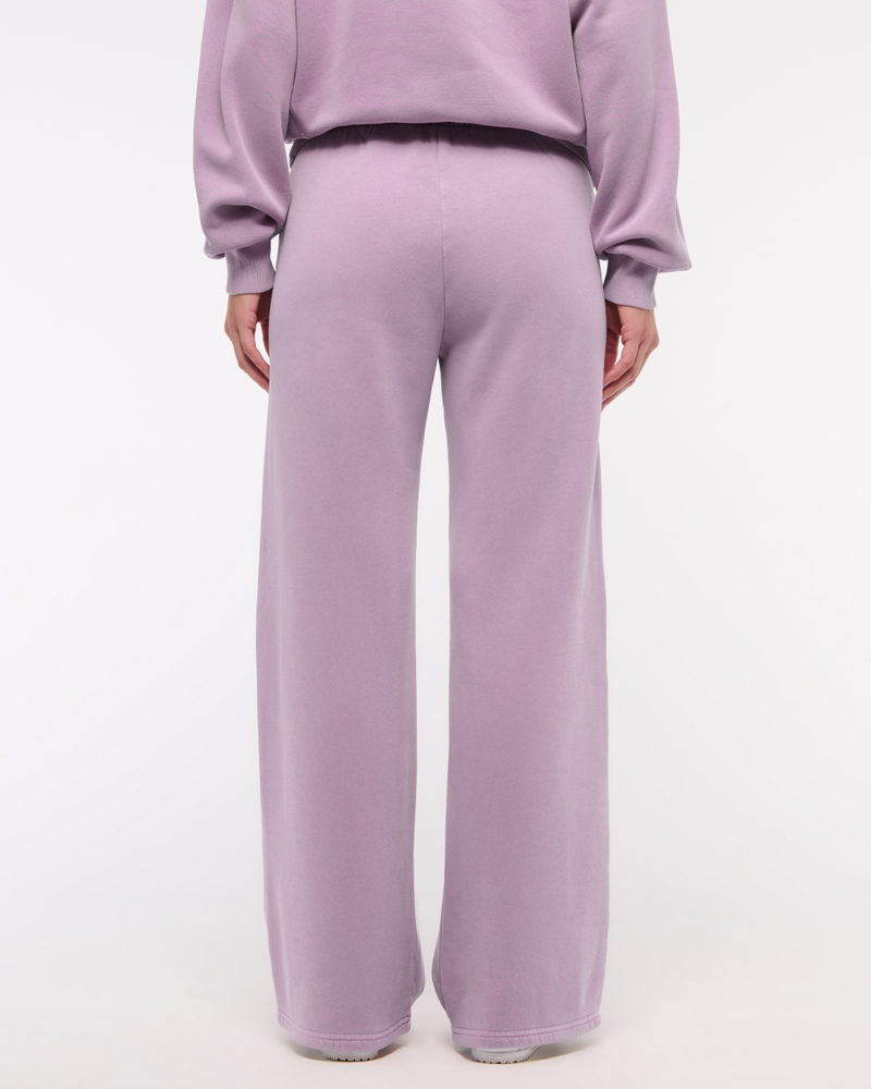 Essential Mid Rise Wide Leg Sunday Sweatpant