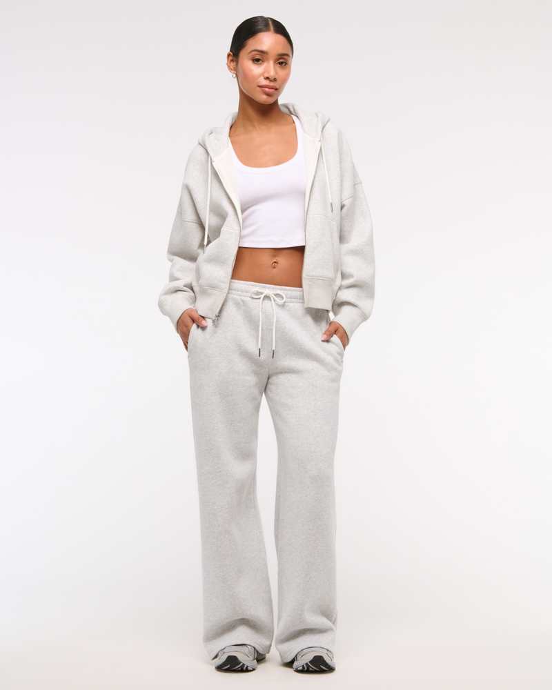 Essential Mid Rise Wide Leg Sweatpant
