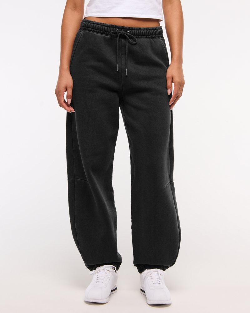 Essential Barrel Sunday Sweatpant