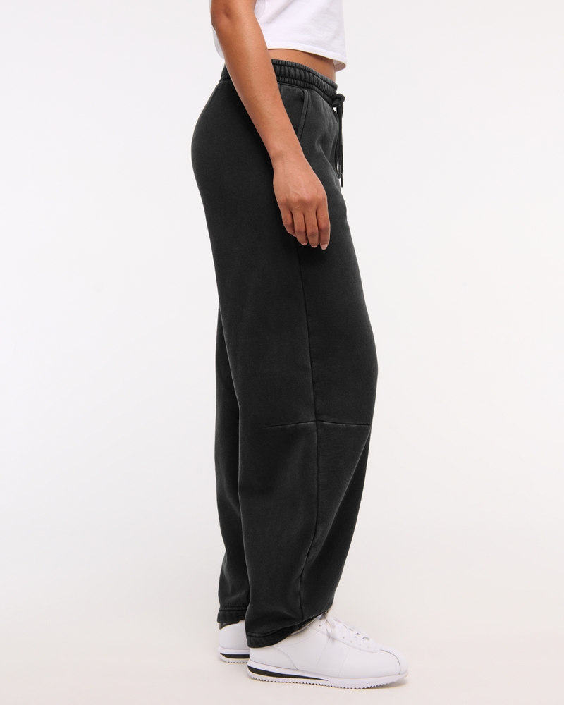 Essential Barrel Sunday Sweatpant