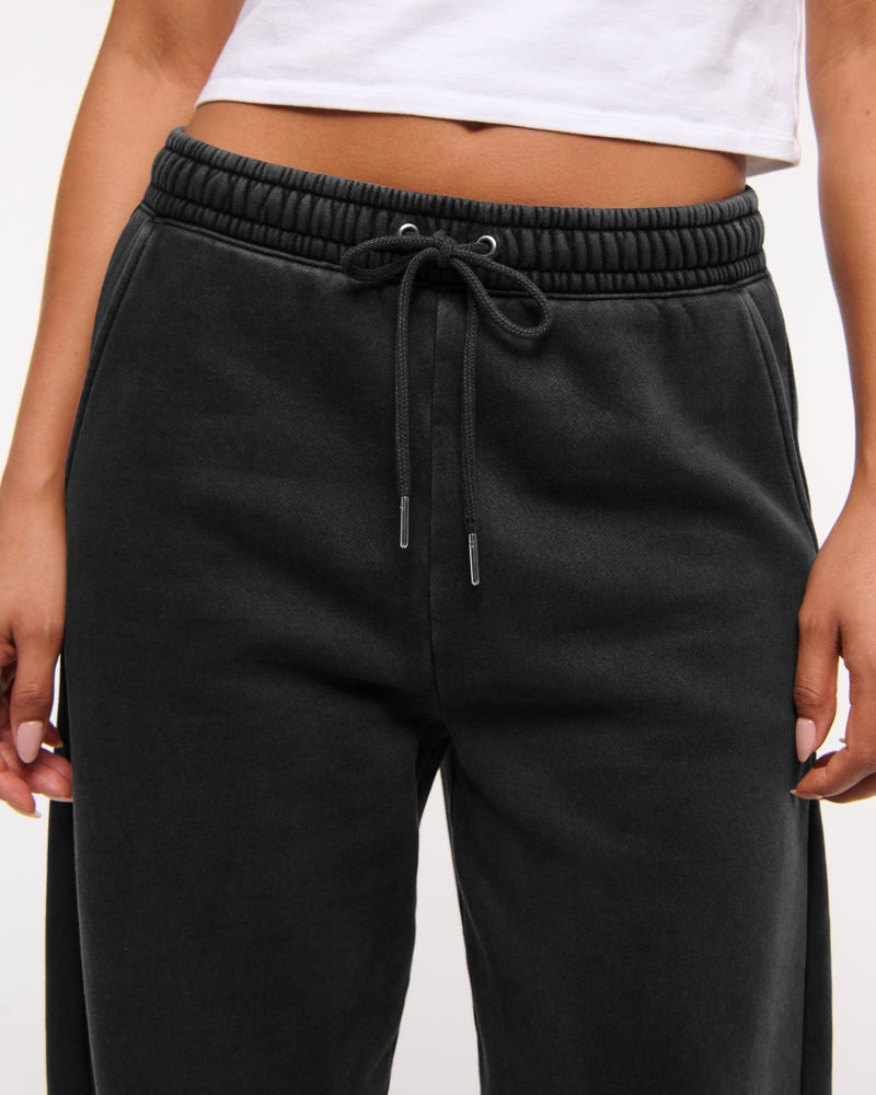Essential Barrel Sunday Sweatpant