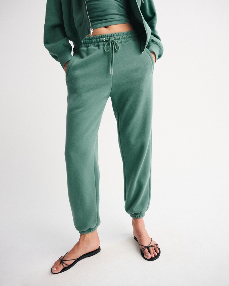 Essential Sunday Sweatpant