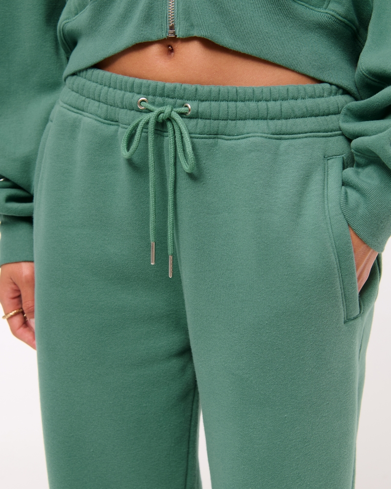 Essential Sunday Sweatpant