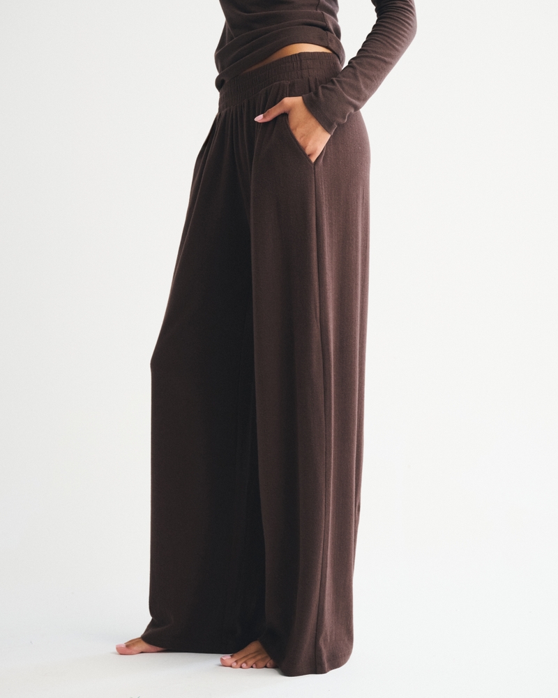 Lounge Brushed Wide Leg Sweatpant