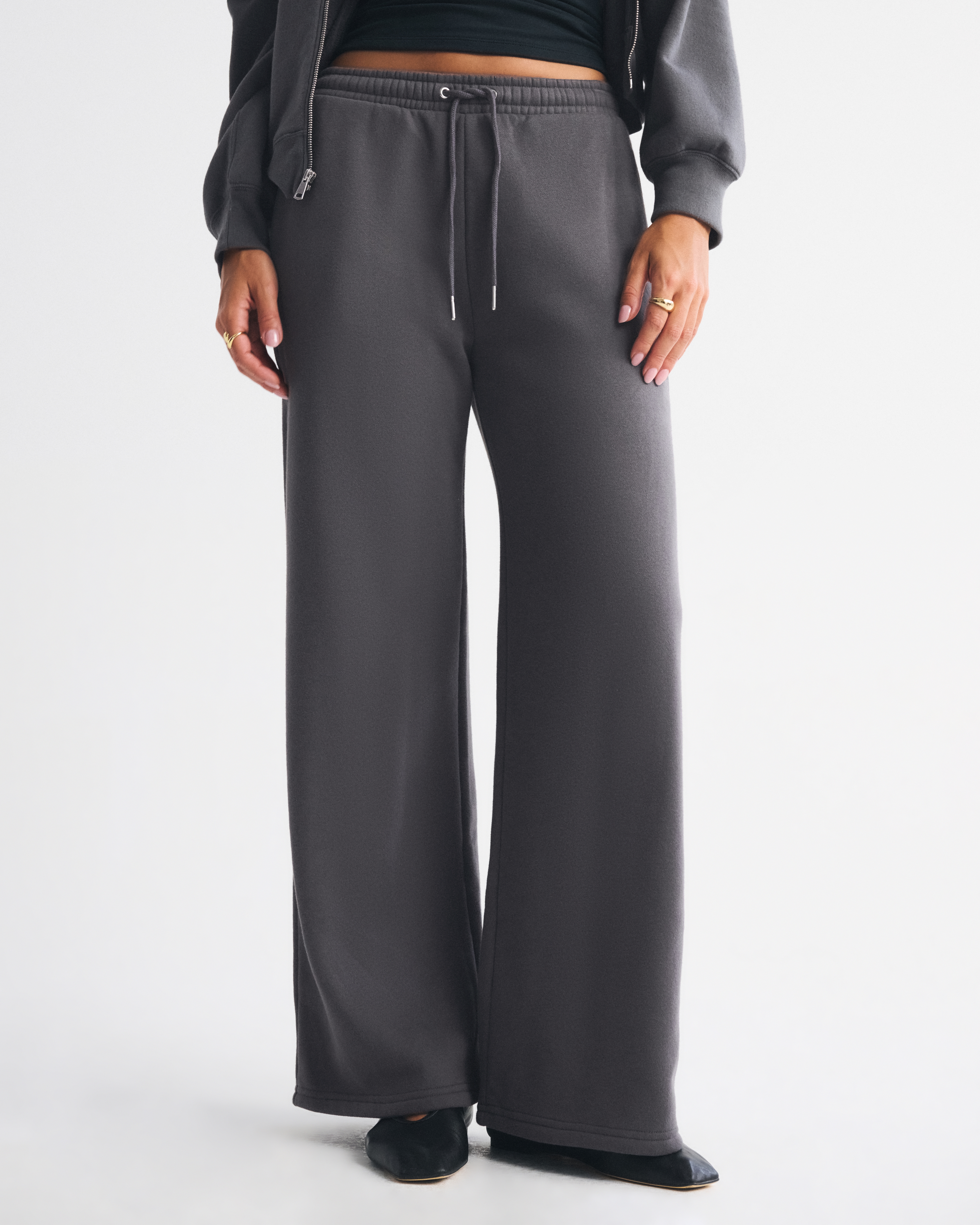 Abercrombie & Fitch High Rise Sunday Wide Leg Sweatpant In Gray