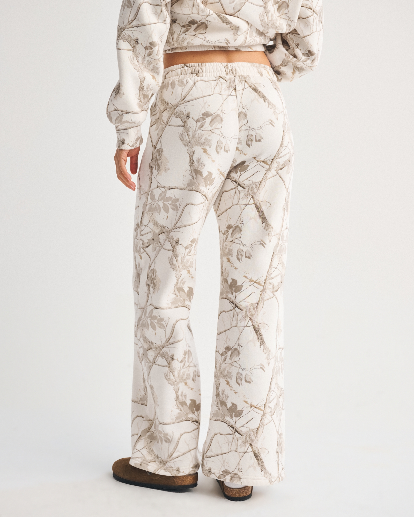 High Rise Sunday Wide Leg Sweatpant