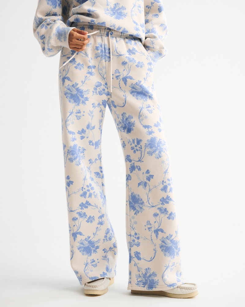 High Rise Sunday Wide Leg Sweatpant