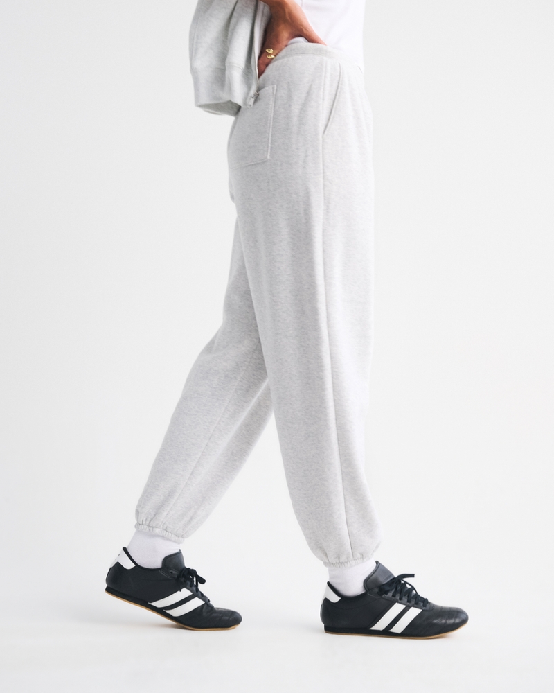 High Rise Sunday Baggy Sweatpant - thumbnail 4