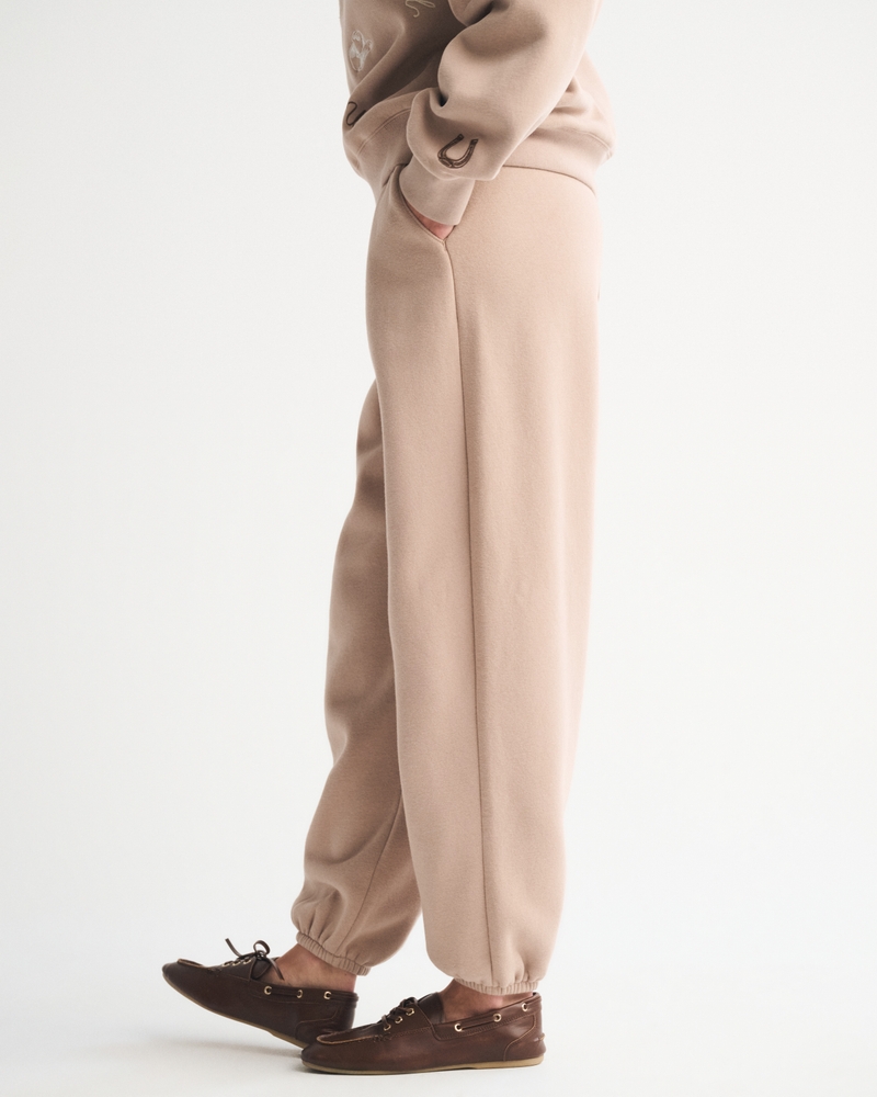 High Rise Sunday Baggy Sweatpant