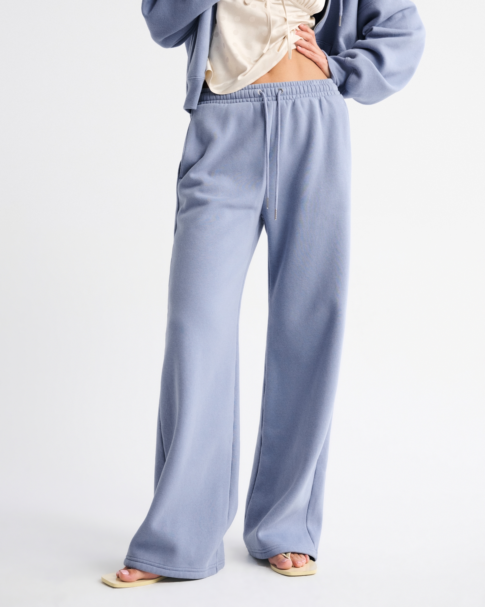 High Rise Sunday Wide Leg Sweatpant