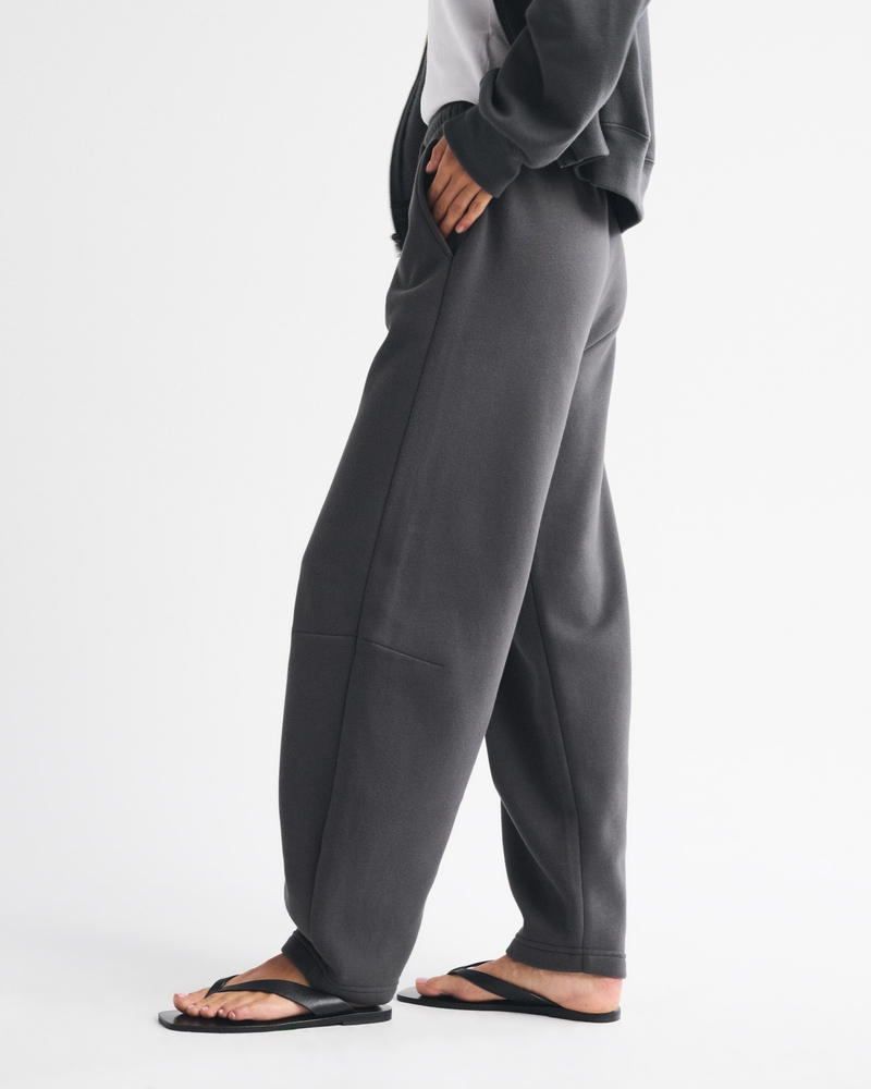High Rise Sunday Barrel Sweatpant