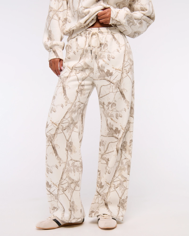 Sunday Wide Leg Sweatpant