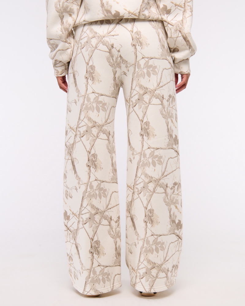 Sunday Wide Leg Sweatpant