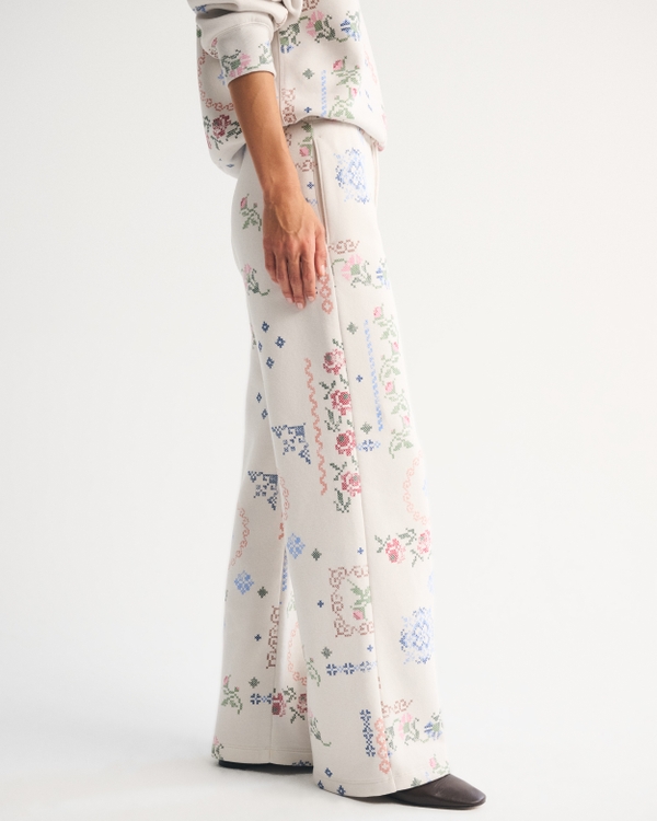 High Rise Sunday Wide Leg Sweatpant
