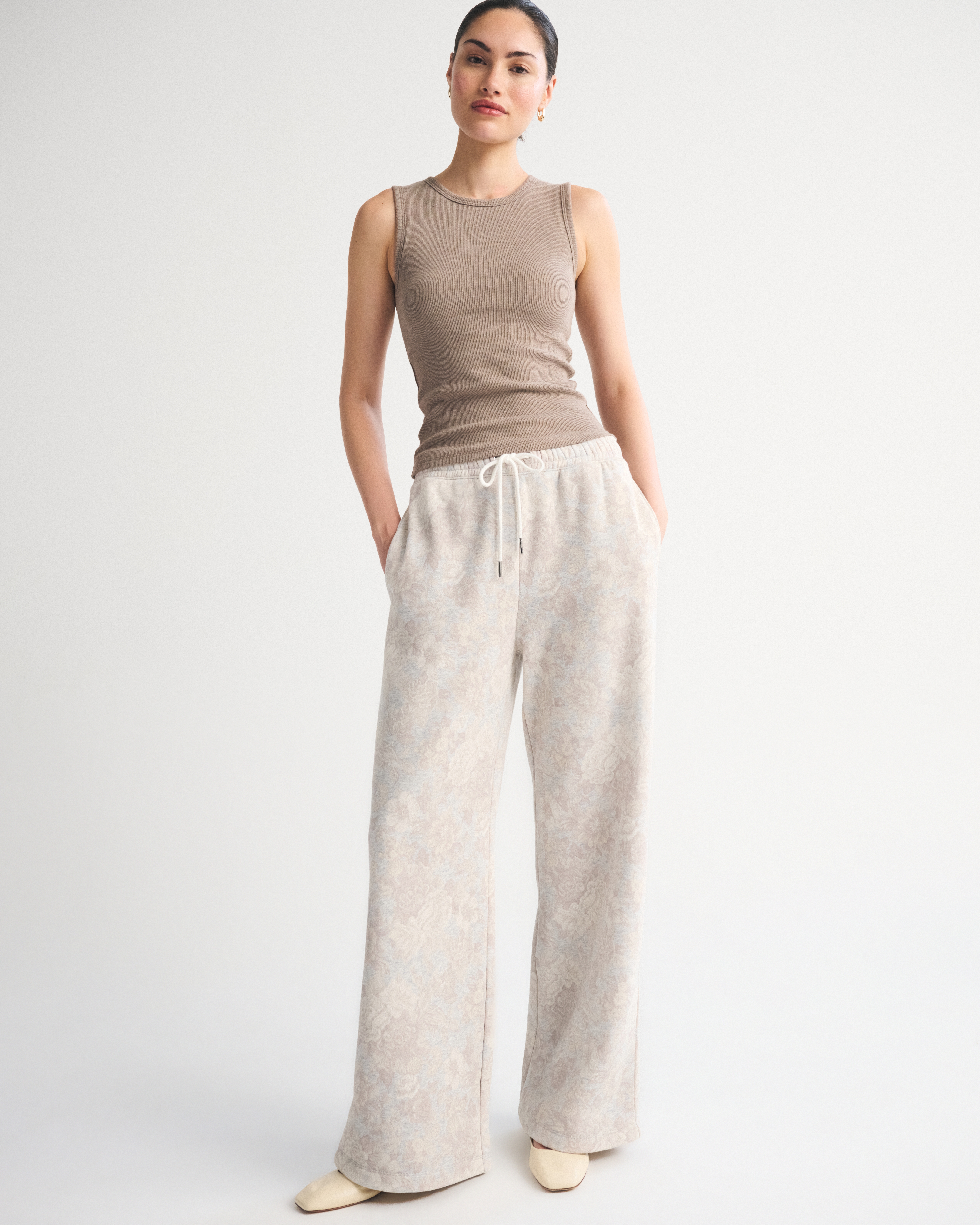 Sunday High Rise Wide Leg Sweatpant