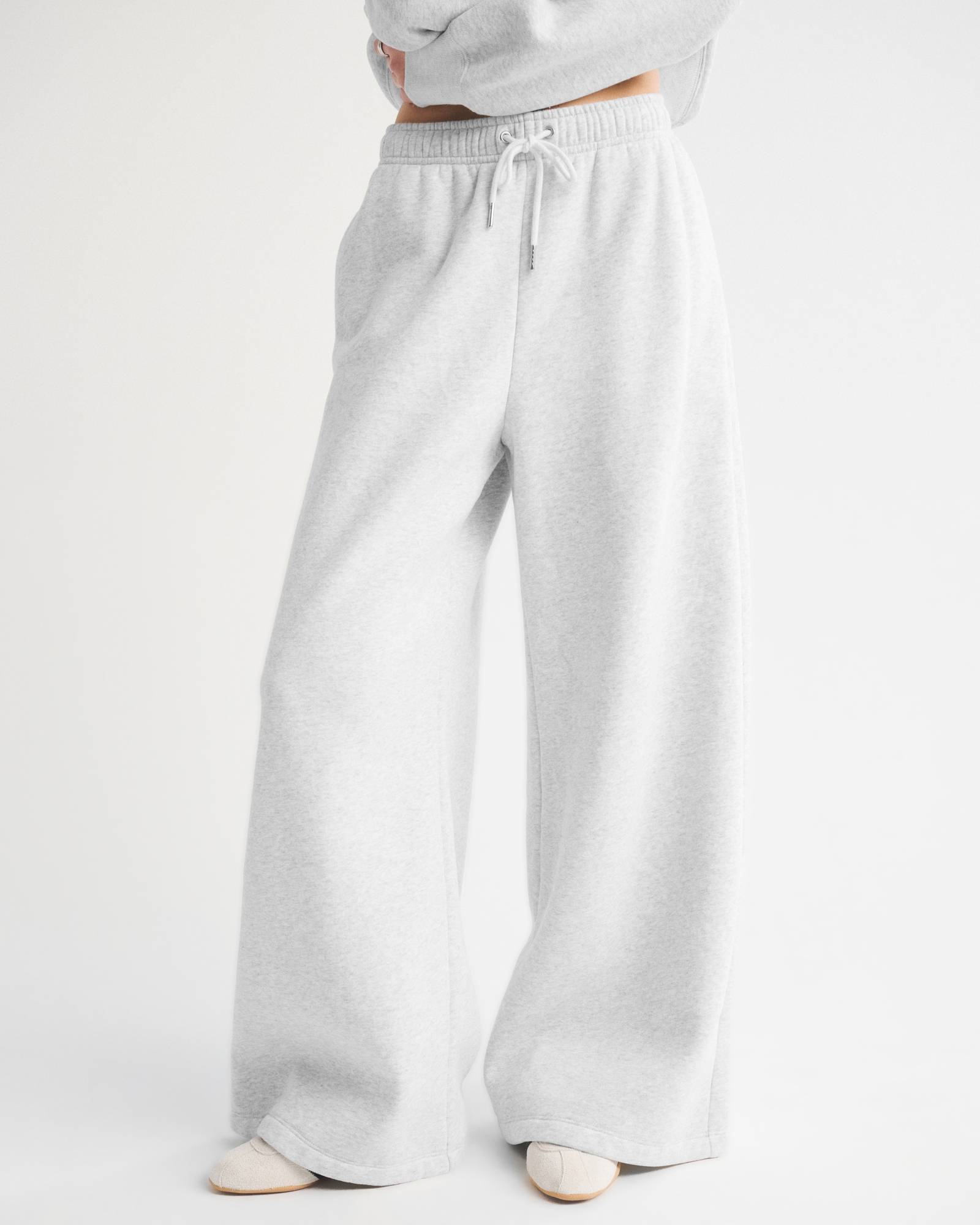 High Rise Sunday Ultra Wide Leg Sweatpant