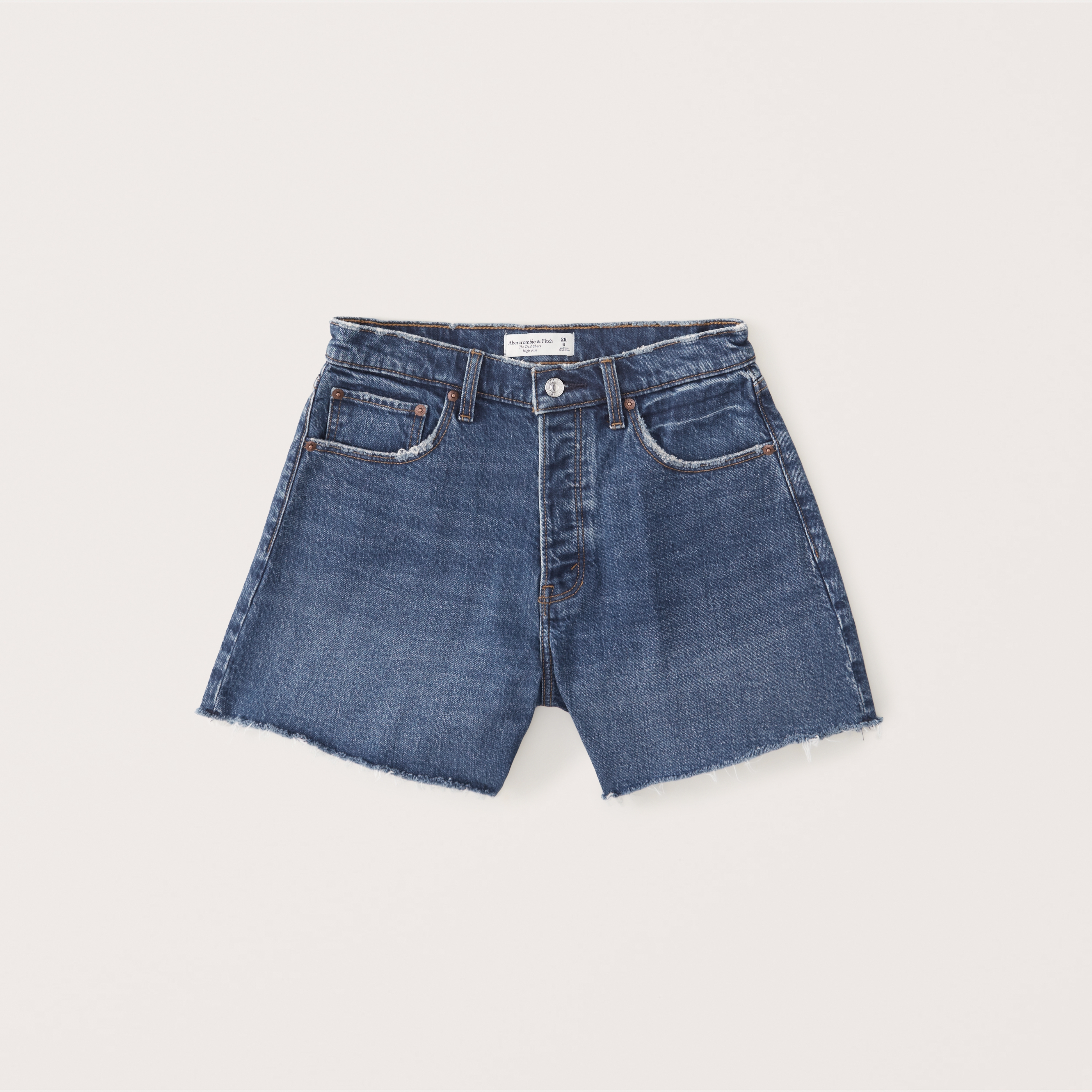 The Denim Shorts Our Editors Swear By