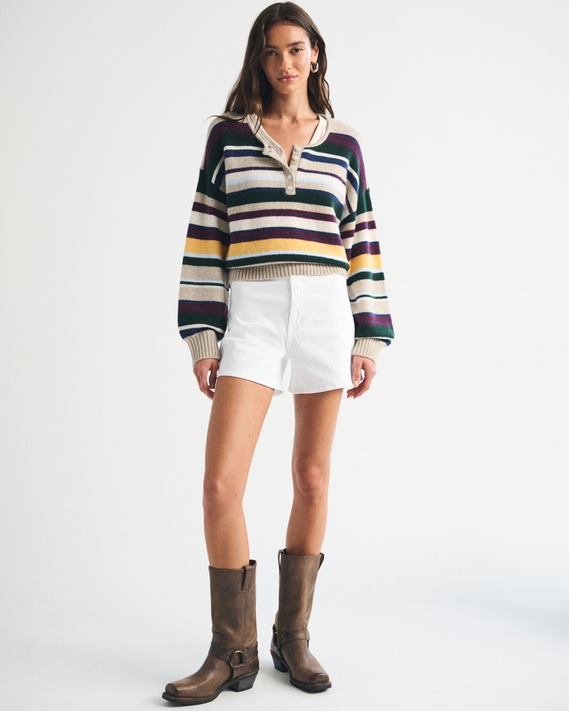 Clean Waist Mid Rise A-Line Short