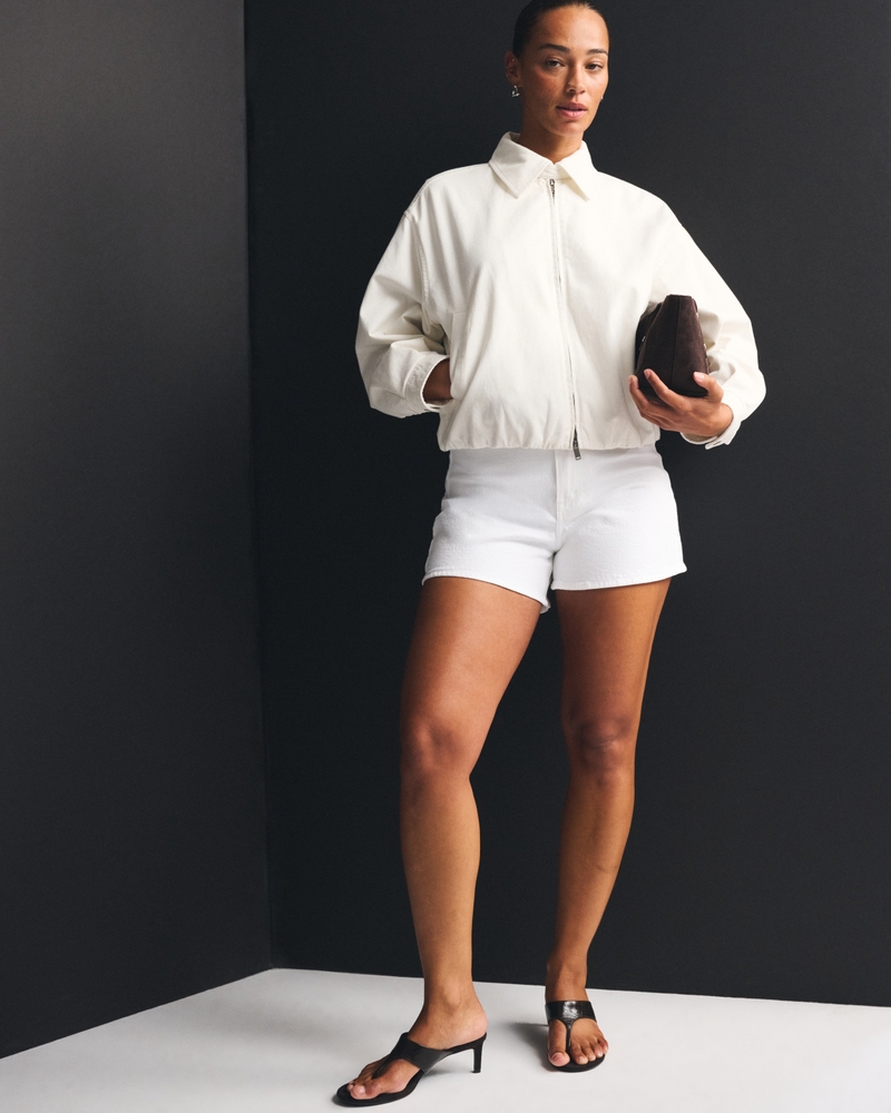 Curve Love Clean Waist Mid Rise A-Line Short