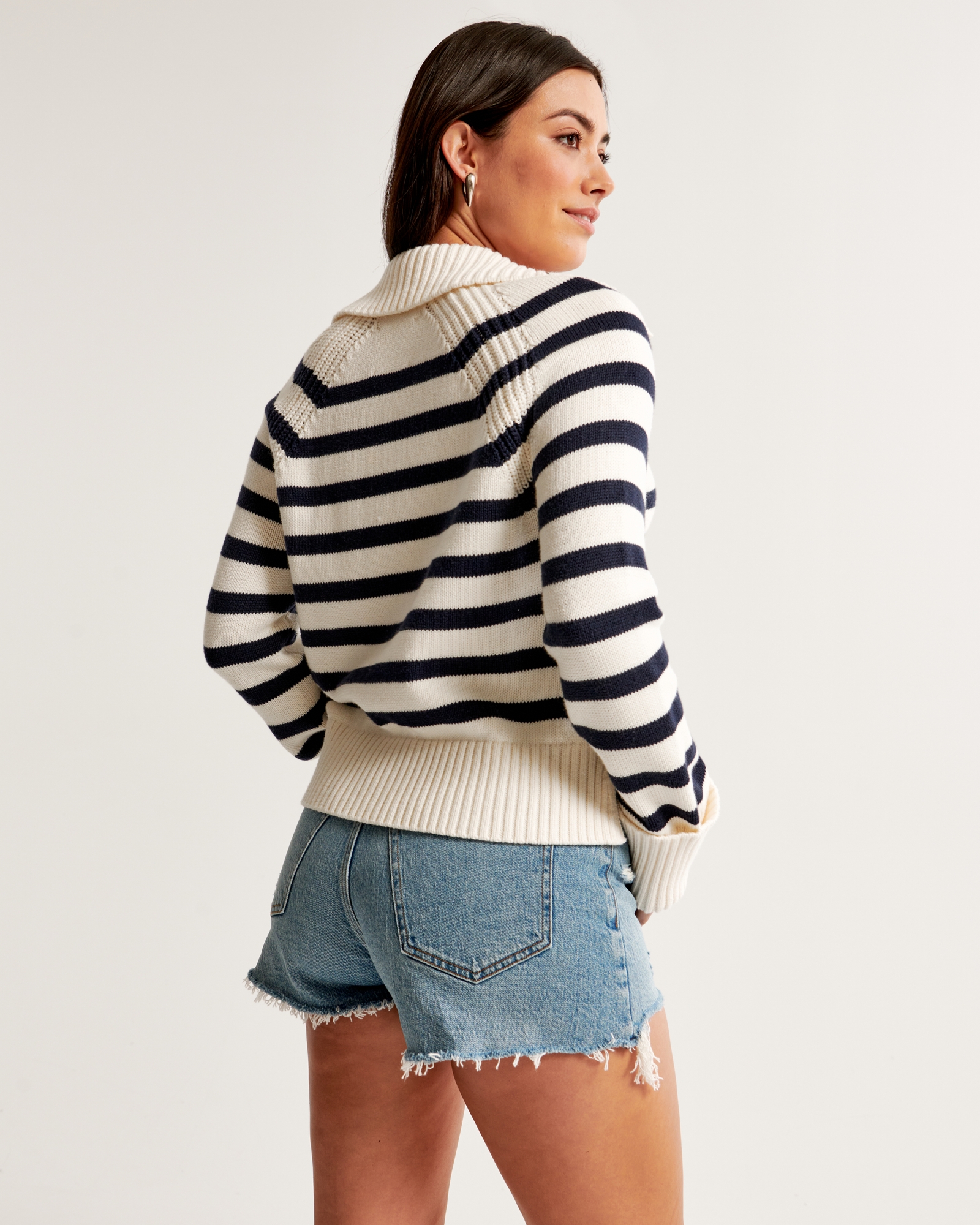 Curve Love High Rise Mom Short